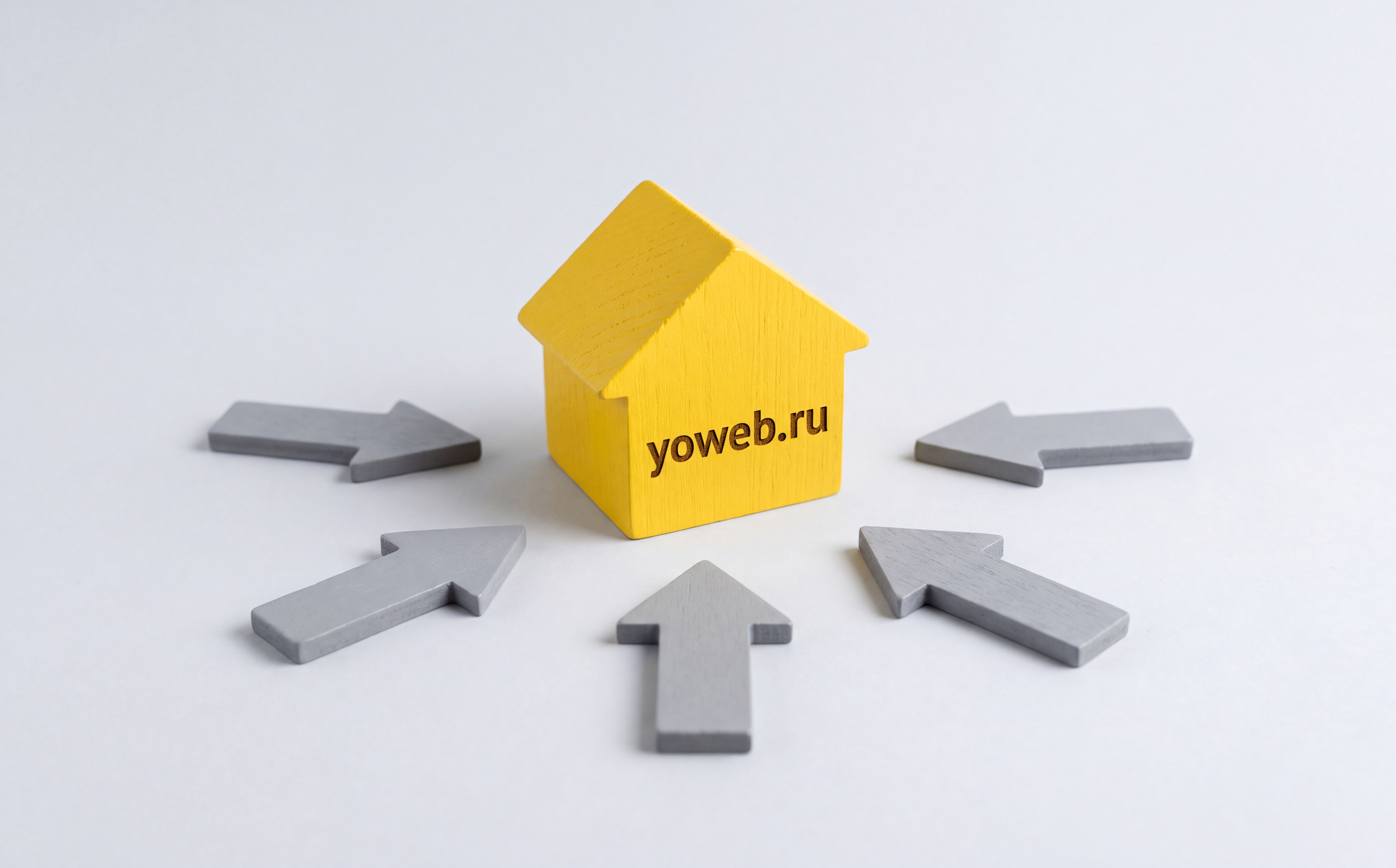 Откуда нейросети берут информацию о вашей компании